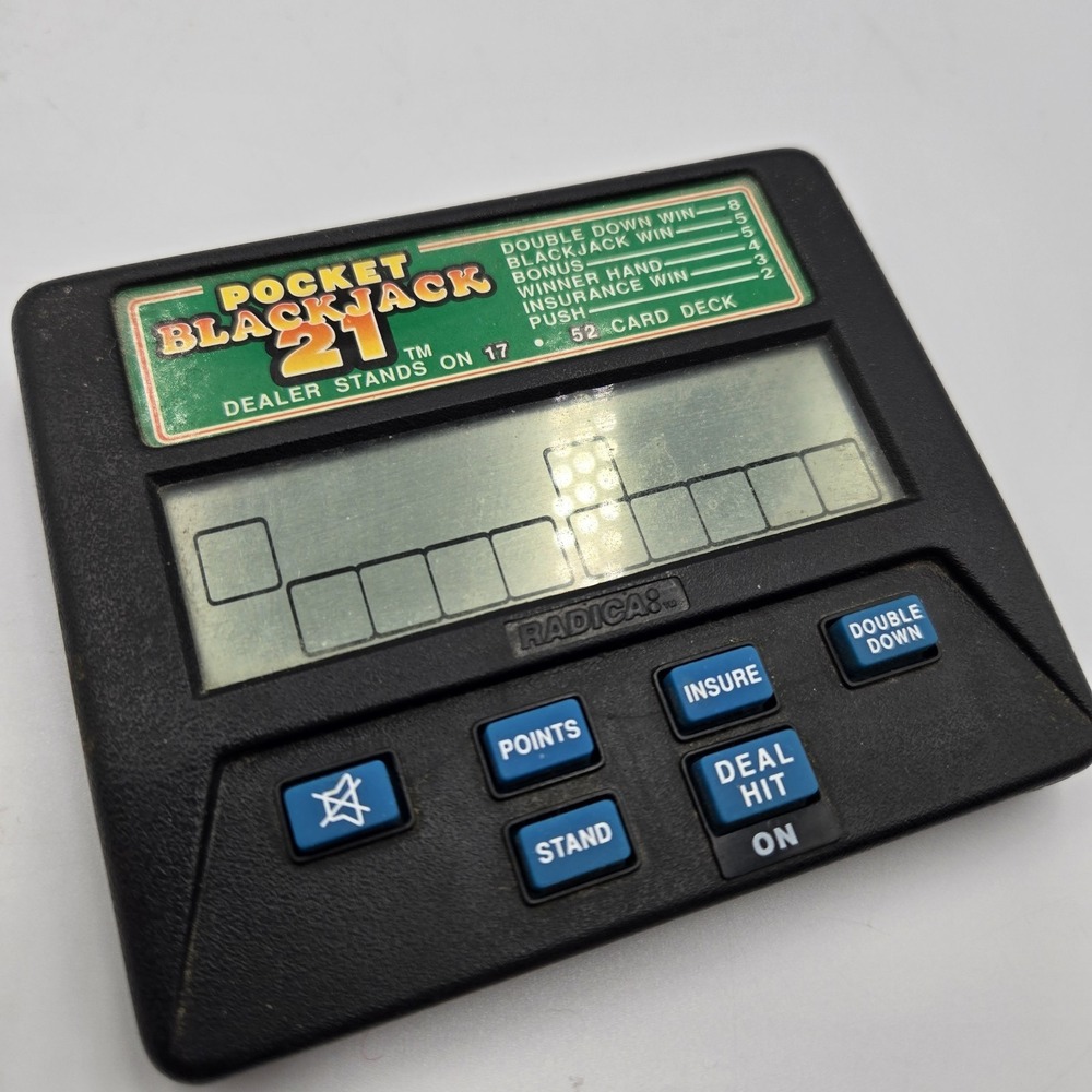Radica Pocket Blackjack 21 Handheld Electronic Casino Game Tested & Working 1350